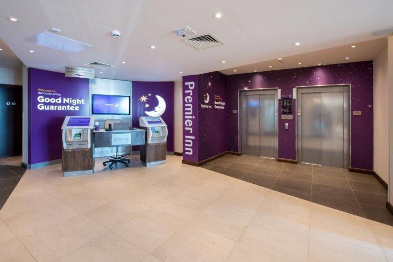 Premier Inn Worthing Seafront Екстер'єр фото