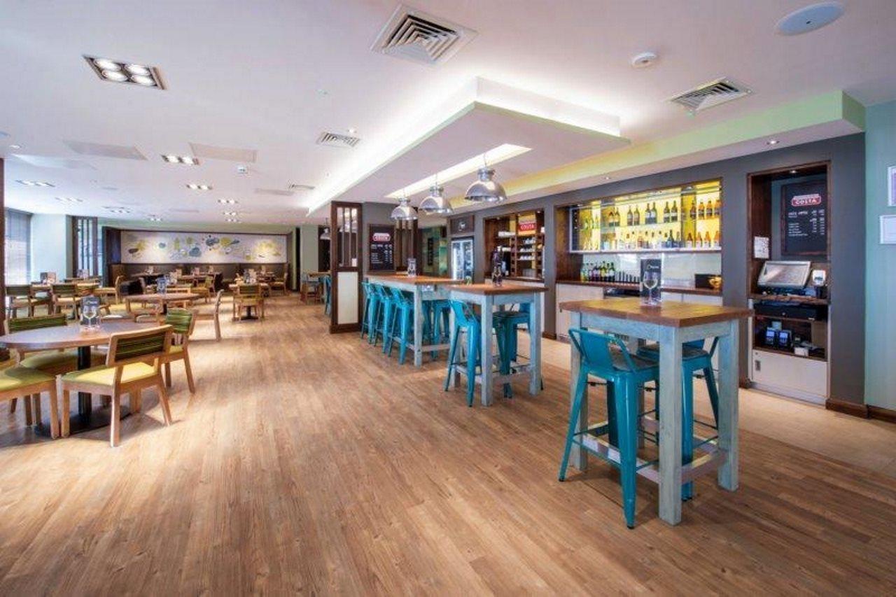 Premier Inn Worthing Seafront Екстер'єр фото