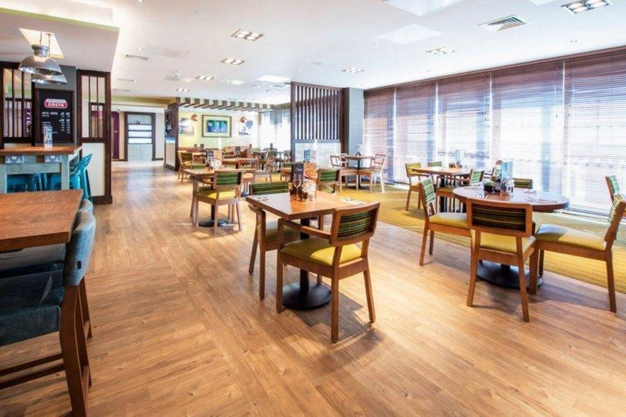 Premier Inn Worthing Seafront Екстер'єр фото